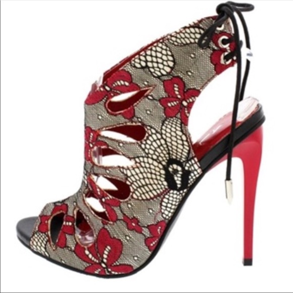 Blue Size 7.5 High Heels - Picture 5 of 6